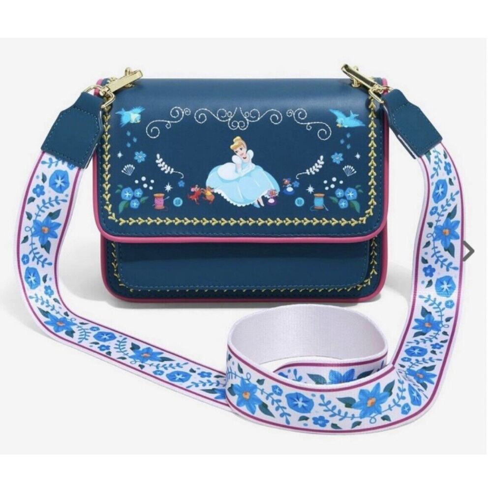 Loungefly Disney Cinderella Storybook Crossbody Bag Purse Princess Jaq Gus NWT